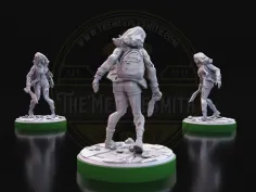 Kukri Girl – Zombie Blade Dancer Miniature 2