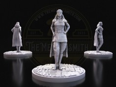 Almirante Kaeryn Voss