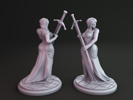 Fantasy Woman "Serena" miniature