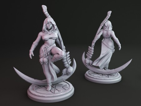 Fantasy Woman "Samara" miniature