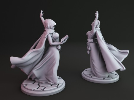 Fantasy Woman "Latifa" miniature