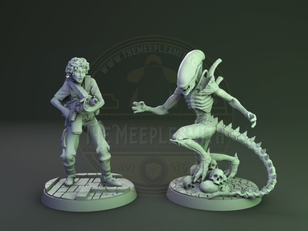 Alien and Ripley miniatures