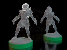 Miniatura Translúcida del Cazador "Predador"
