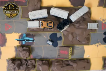 Pack de obstáculos + vía de tren estrellada – Compatible con Thunder Road: Vendetta